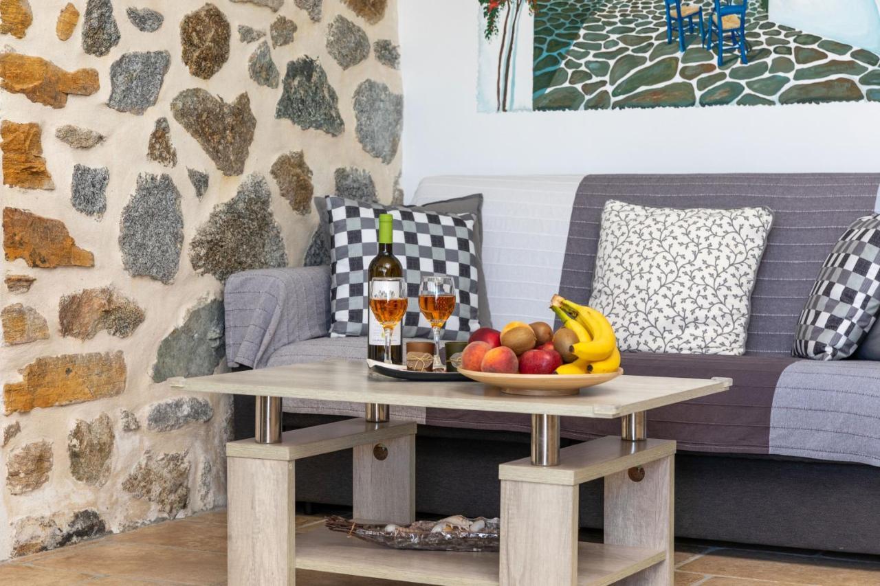 הוילה Glinado Naxos The Stone House Naxos מראה חיצוני תמונה